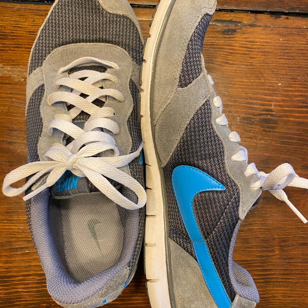 Women’s Sneakers - Picture 1 of 5